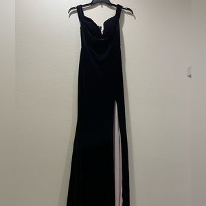 Macy’s dark blue prom dress
